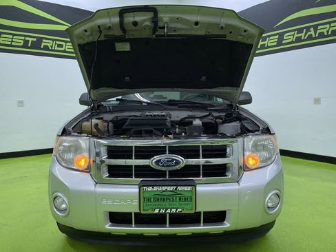 Used 2011 Ford Escape XLT w/ 203A Rapid Spec Order Code image 4