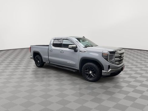 Used 2024 GMC Sierra 1500 SLE w/ X31 Off-Road Package image 41