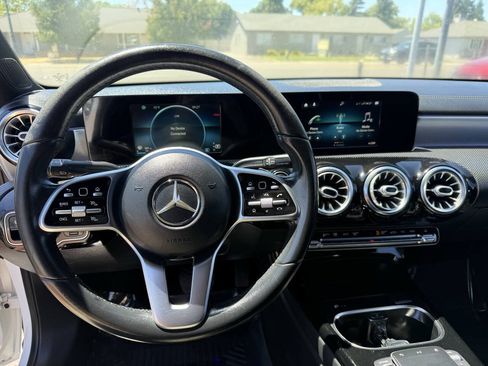 Used 2021 Mercedes-Benz A 220 image 19