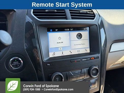 Used 2018 Ford Explorer XLT w/ Equipment Group 202A AWD/4WD image 4