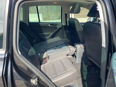 Used 2015 Volkswagen Tiguan SEL image 27