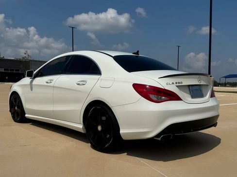 Used 2016 Mercedes-Benz CLA 250 image 4