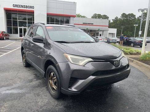 Used 2017 Toyota RAV4 LE w/ Carpet Mat Package AWD/4WD image 2