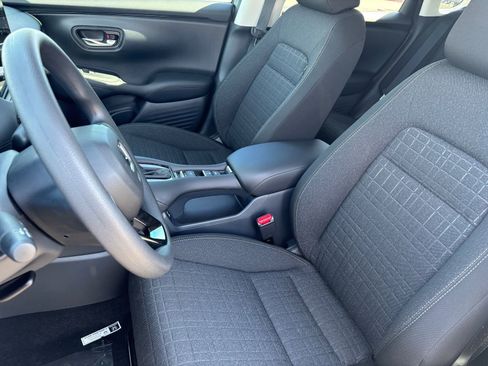 New 2026 Honda HR-V LX image 14