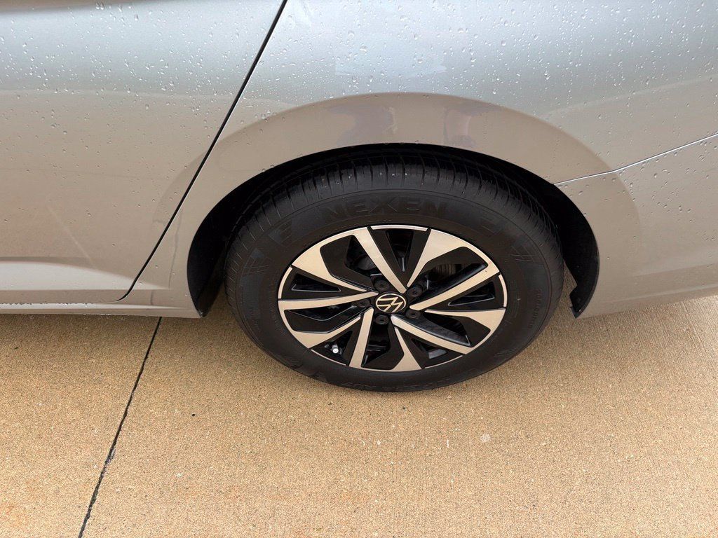 Used 2026 Volkswagen Jetta S FWD image 46