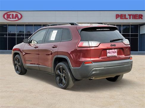 Used 2019 Jeep Cherokee Latitude Plus image 6