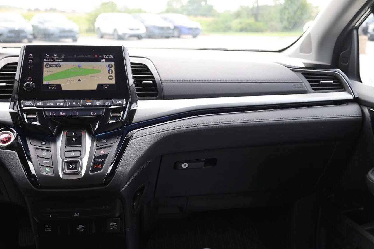 Used 2023 Honda Odyssey Touring image 27