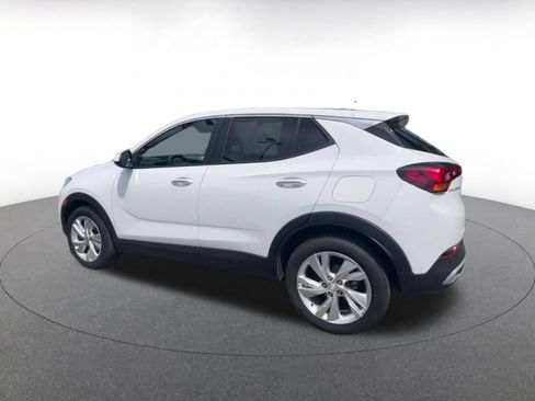 Used 2025 Buick Encore GX Preferred FWD image 11