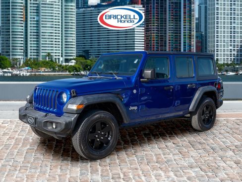 Used 2018 Jeep Wrangler Unlimited Sport image 1