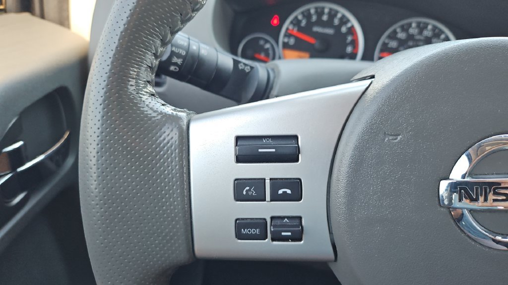 Used 2019 Nissan Frontier SL AWD/4WD image 10