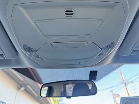Used 2015 Ford Escape SE FWD image 47