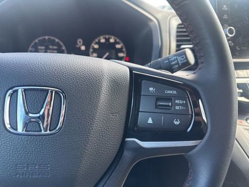 Used 2025 Honda Odyssey Sport-L image 28