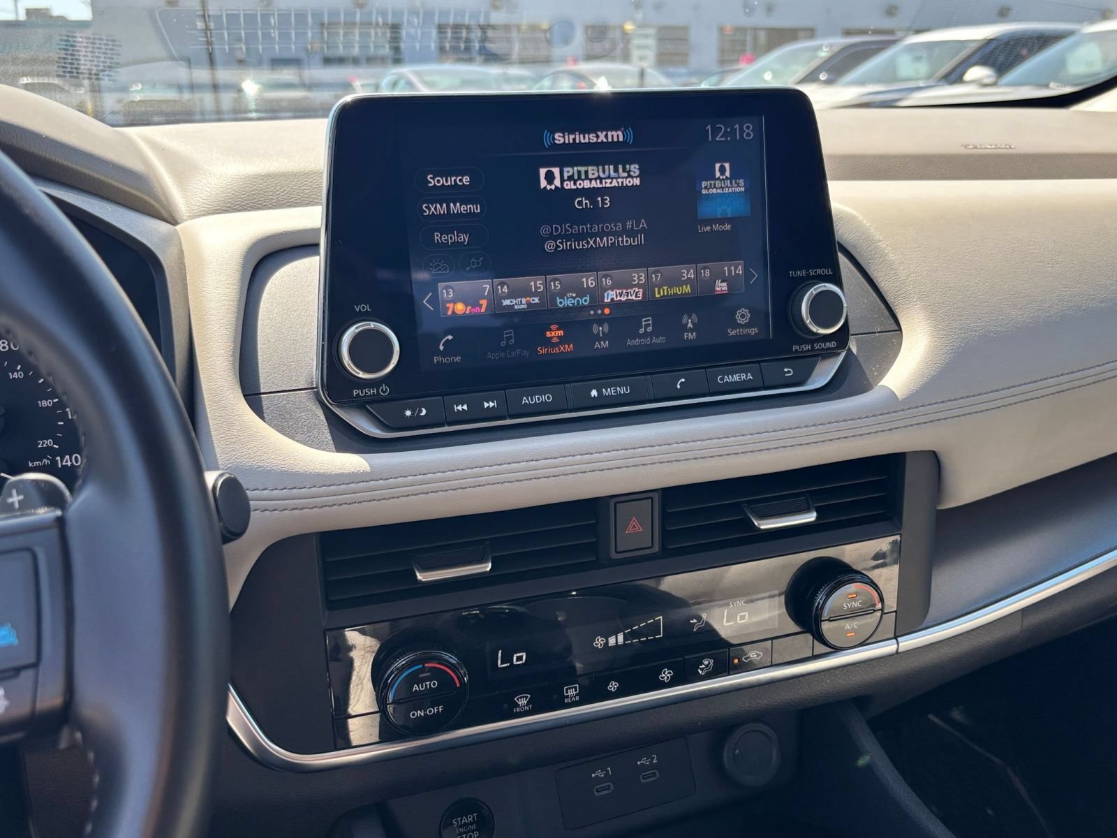 Used 2025 Nissan Rogue SV AWD/4WD image 19