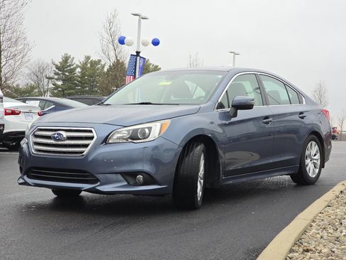 Used 2017 Subaru Legacy 2.5i Premium image 19