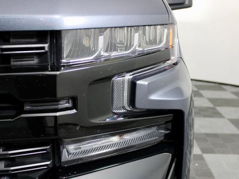 Used 2022 Chevrolet Silverado 1500 LT Trail Boss w/ Convenience Package II image 3