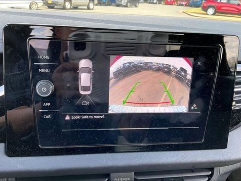 Used 2025 Volkswagen Jetta S image 11