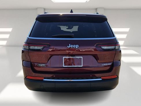 New 2025 Jeep Grand Cherokee L Laredo w/ Luxury Tech Group I image 4