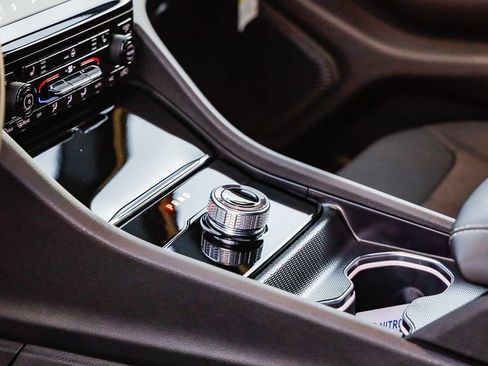 New 2025 Jeep Grand Cherokee L Laredo w/ Luxury Tech Group I image 22