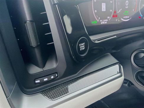 Certified 2025 Porsche Cayenne S image 11