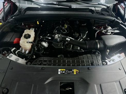 Used 2023 Jeep Grand Cherokee Laredo w/ Luxury Tech Group I image 32