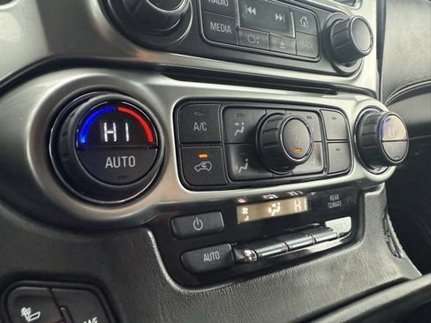 Used 2016 Chevrolet Tahoe LTZ image 32