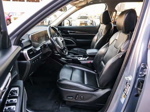 Used 2024 Kia Telluride S FWD image 21