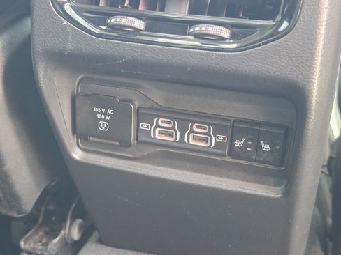 Used 2024 Jeep Grand Cherokee Overland w/ Trailer Tow Package image 18