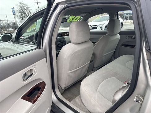 Used 2008 Buick LaCrosse CX image 14