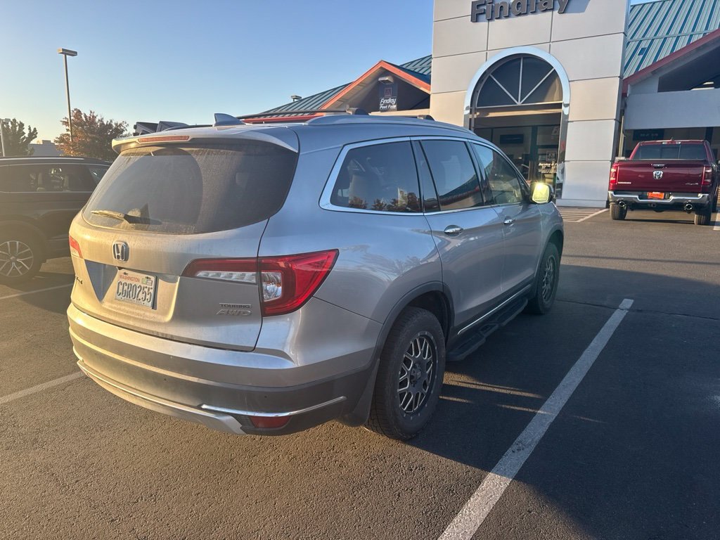 Used 2019 Honda Pilot Touring image 4