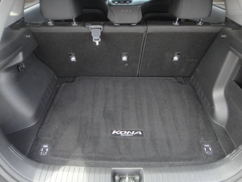 Used 2021 Hyundai Kona SEL AWD/4WD image 12