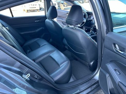 Used 2022 Nissan Altima 2.5 SR w/ Midnight Edition Package FWD image 26
