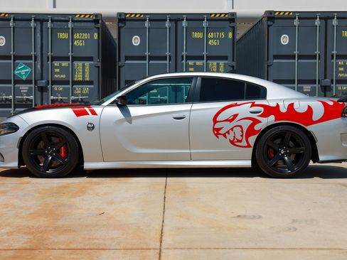 Used 2019 Dodge Charger GT w/ Blacktop Package RWD image 4