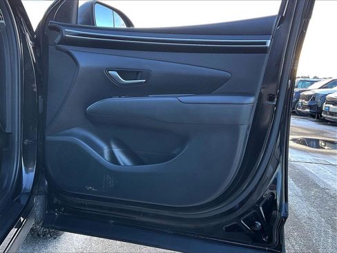 Used 2023 Hyundai Tucson SEL w/ Convenience Package image 11