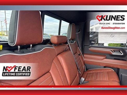Used 2026 GMC Sierra 3500 Denali Ultimate w/ Snow Plow Prep/Camper Package image 53