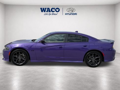 Used 2023 Dodge Charger R/T w/ Blacktop Package RWD image 4