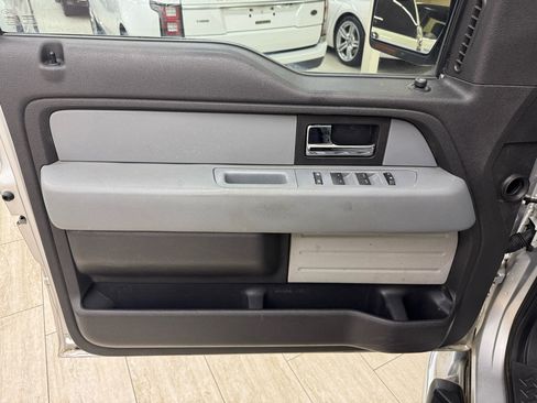 Used 2012 Ford F150 XLT w/ XLT Chrome Pkg image 15