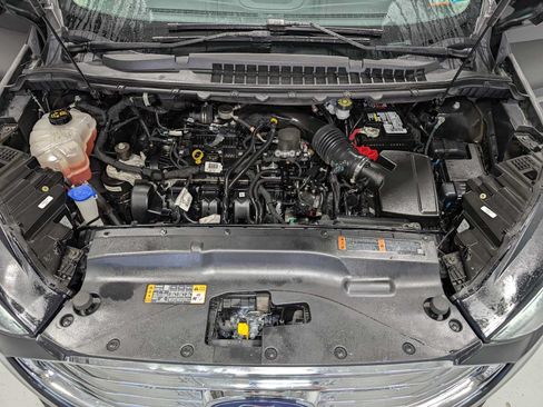 Used 2019 Ford Edge Titanium w/ Equipment Group 301A AWD/4WD image 14