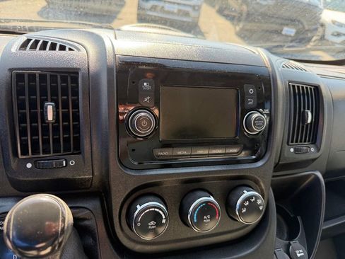 Used 2021 RAM ProMaster 2500 image 19