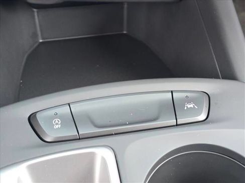 New 2026 Chevrolet Trax LS w/ LS Convenience Package FWD image 23