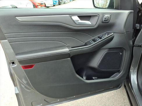 Used 2023 Ford Escape Active w/ Tech Pack #2 image 16