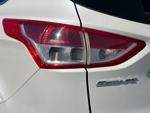 Used 2014 Ford Escape Titanium w/ Equipment Group 401A FWD image 13