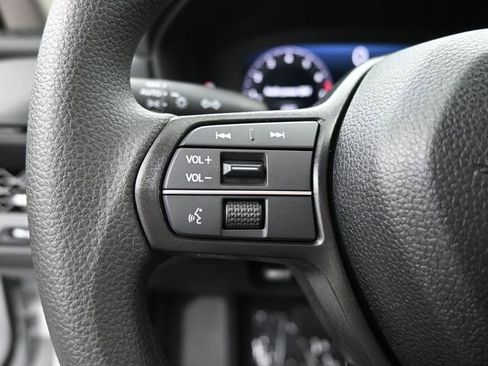 New 2025 Honda Accord SE image 12