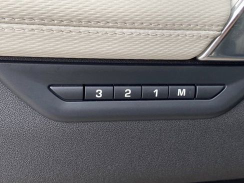 Used 2025 Land Rover Discovery Sport Dynamic SE AWD/4WD image 21