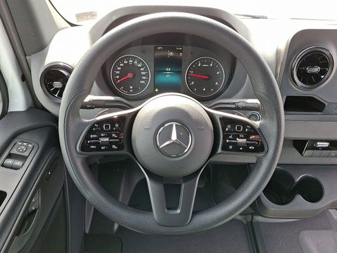 Used 2024 Mercedes-Benz Sprinter 144 Cargo image 23