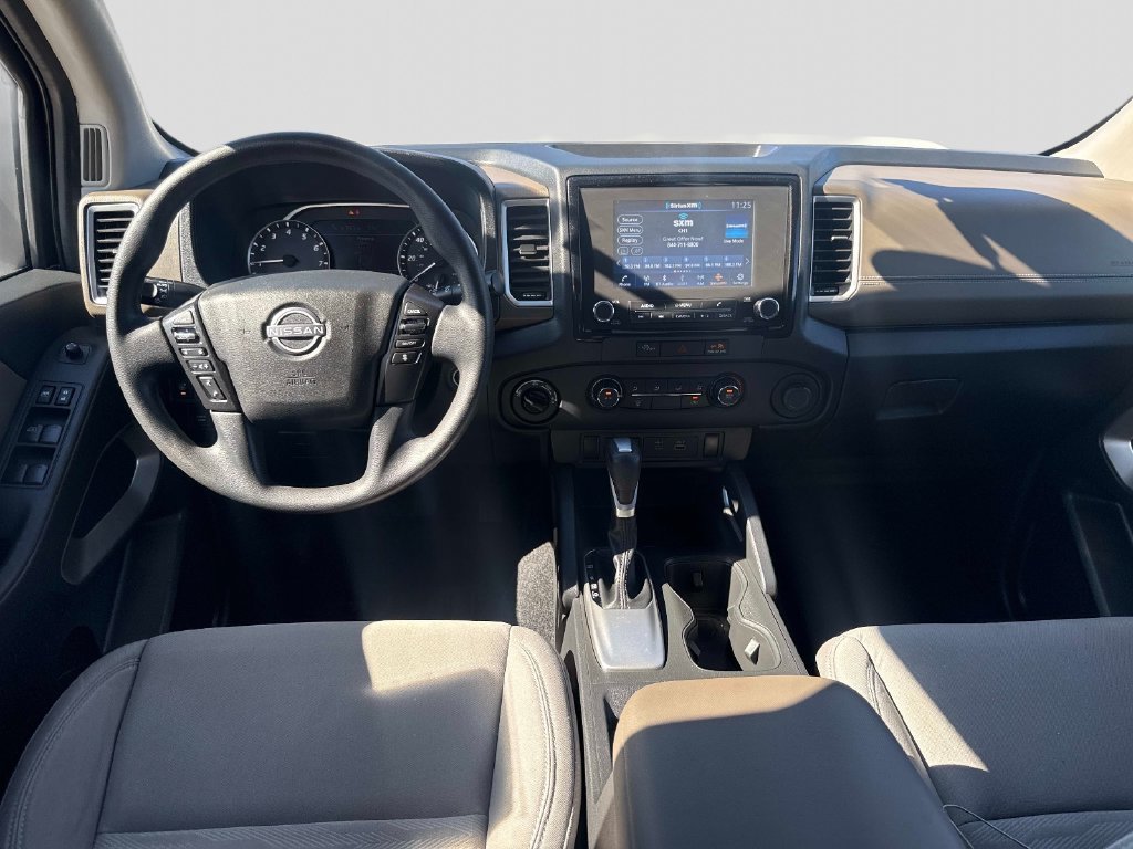 Certified 2024 Nissan Frontier SV w/ Technology Package AWD/4WD image 12