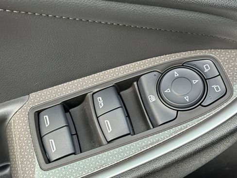 Certified 2022 Chevrolet Malibu LT w/ Leather Package image 11