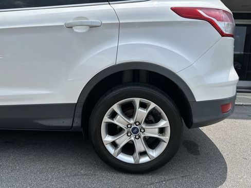 Used 2014 Ford Escape Titanium FWD image 10