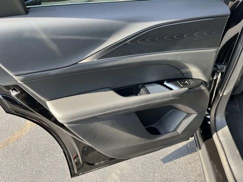 New 2026 Cadillac Lyriq Sport image 17