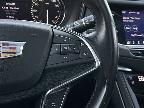 Used 2023 Cadillac XT5 Premium Luxury image 14