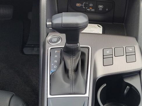 New 2026 Kia Sportage EX FWD image 18